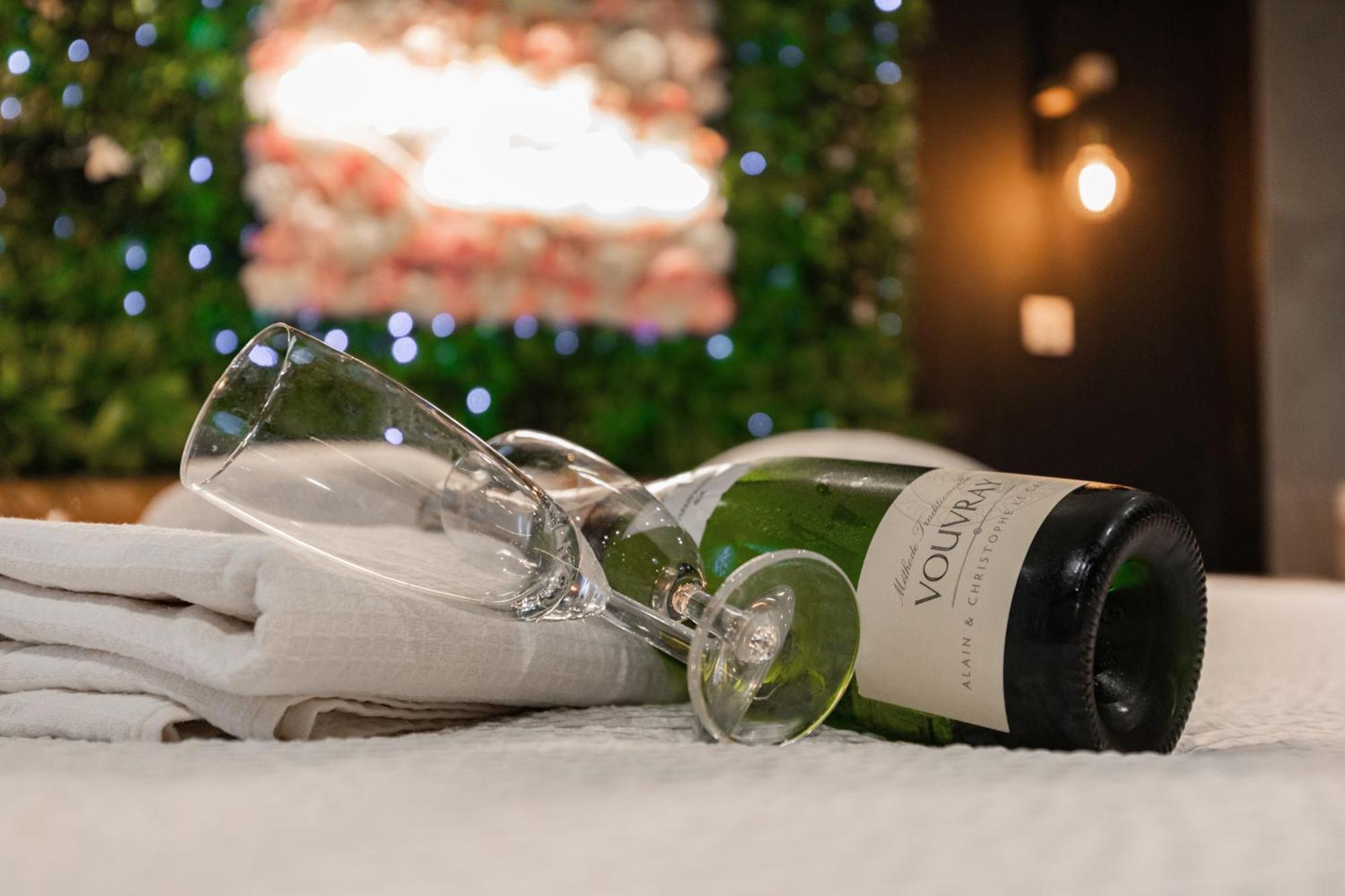 L'Experience Love Room Saint-Jean-Bonnefonds Ngoại thất bức ảnh
